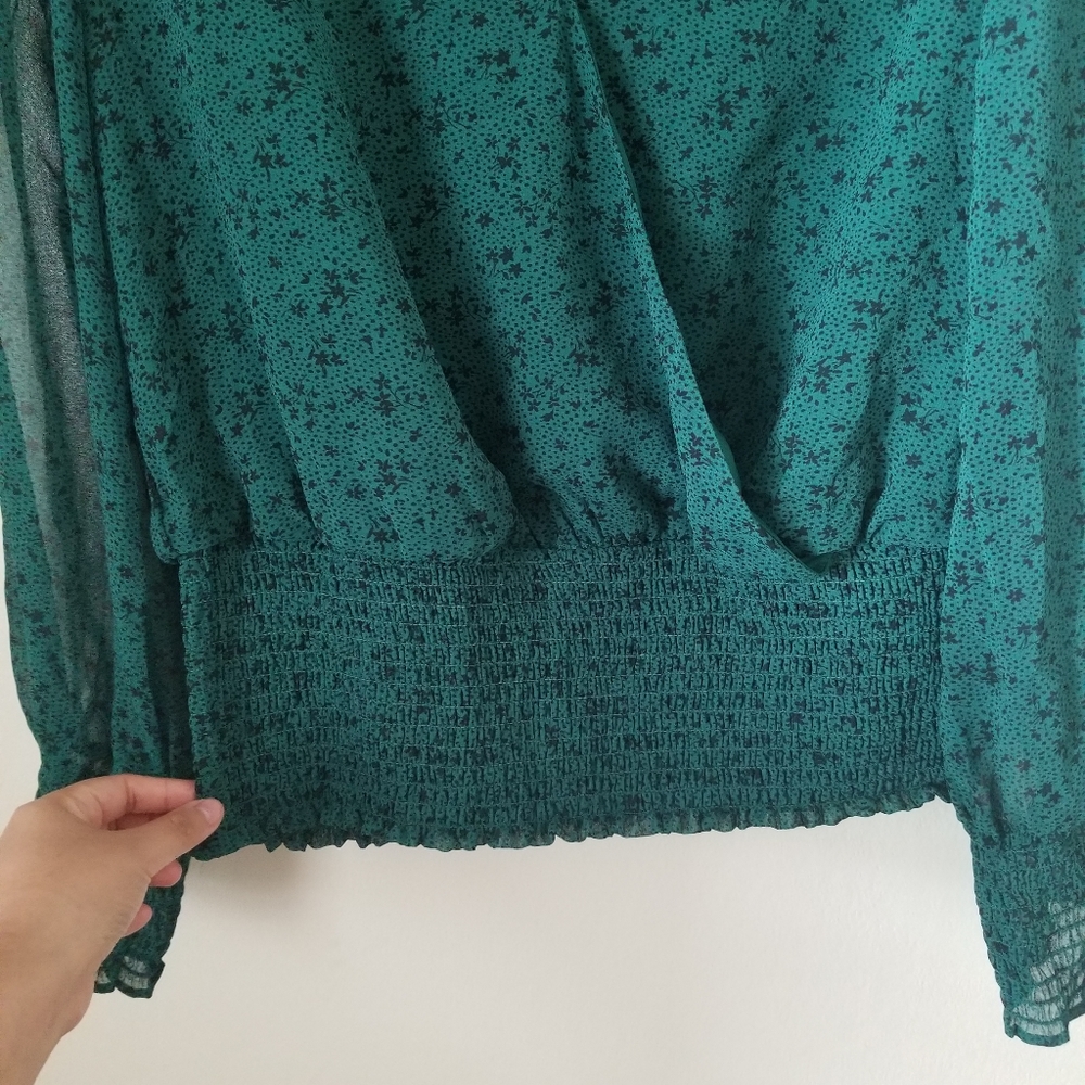 Meraki Long Sleeve Blouse - Picture 6 of 6